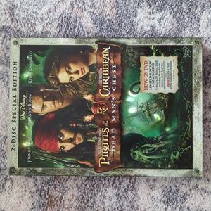 Pirates of the Caribbean Dead Man's Chest 2 disc special edition DVD